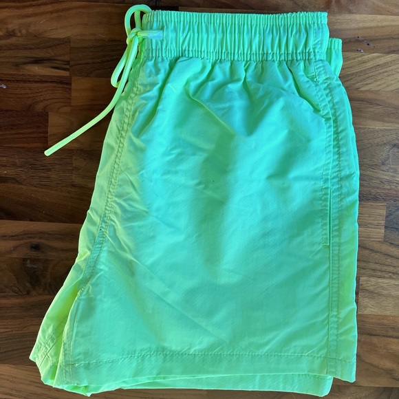 NEW Urban Outfitters Standard Cloth 3” Oliver Nylon Shorts Size S - Picture 4 of 5